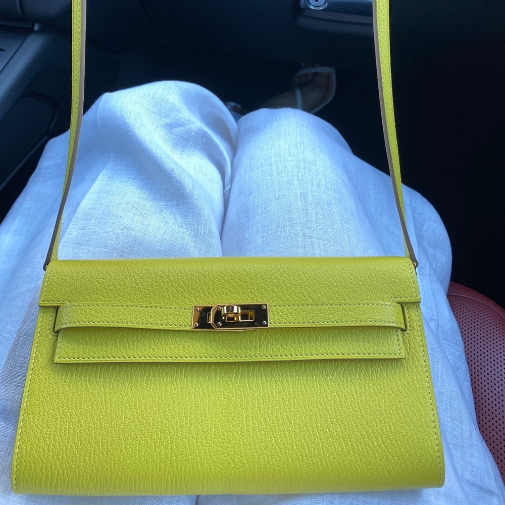 Hermes Kelly Classique To Go in Lime and gold hardware🍋🍭🍡